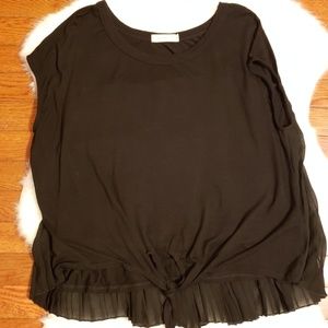 Pebble & Stone Oversized Front Tie Top